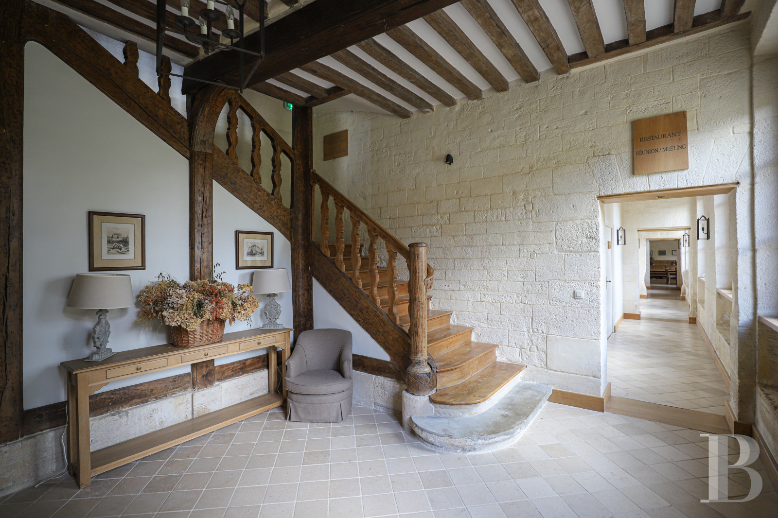 Dans l’Oise, près de Senlis, un vaste corps de ferme du 18e siècle et son pigeonnier transformés en hôtel  - photo  n°12